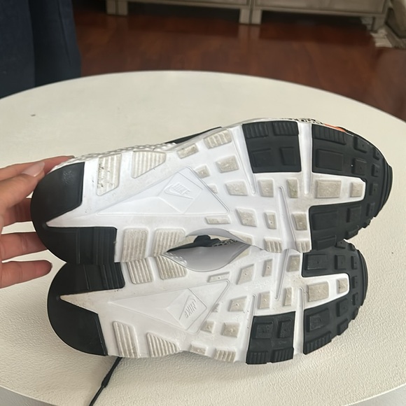 Nike Air Huarache Run Safari (GS) - Picture 5 of 7